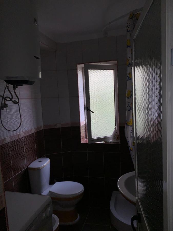 Apartment In The Heart Of Tiranë Ngoại thất bức ảnh